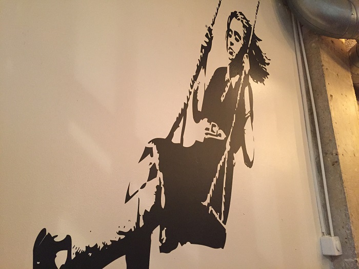 1 a Baker's Dozen. La Nantaise à Paris (2)