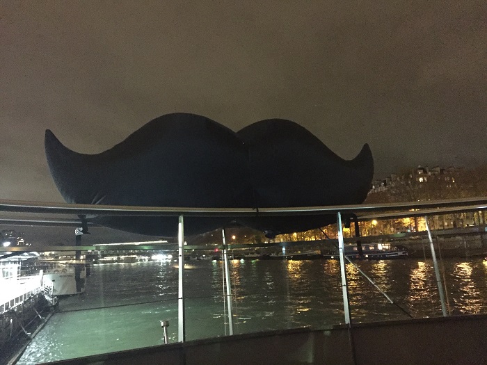 Movember. Vedettes de Paris. La Nantaise à Paris (3)