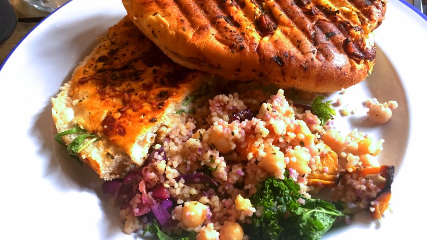 Londres. Half Cup. La Nantaise à Paris (2)